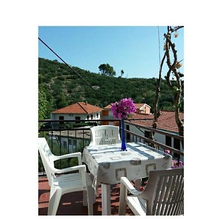Dvokrevetna Soba S Balkonom I Kuhinjom 1 Apartment พอดโกรา ภายนอก รูปภาพ