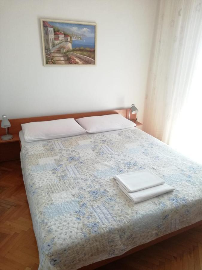 Dvokrevetna Soba S Balkonom I Kuhinjom 1 Apartment พอดโกรา ภายนอก รูปภาพ